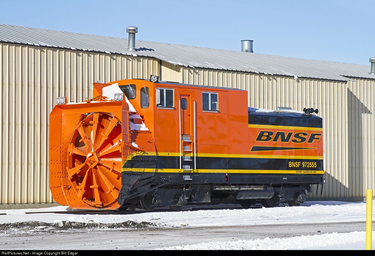 Net BN BNSF Railway Rotary Snow Plow at Willmar Minnesota by Bryant Kaden Railroad Yards Pinterest