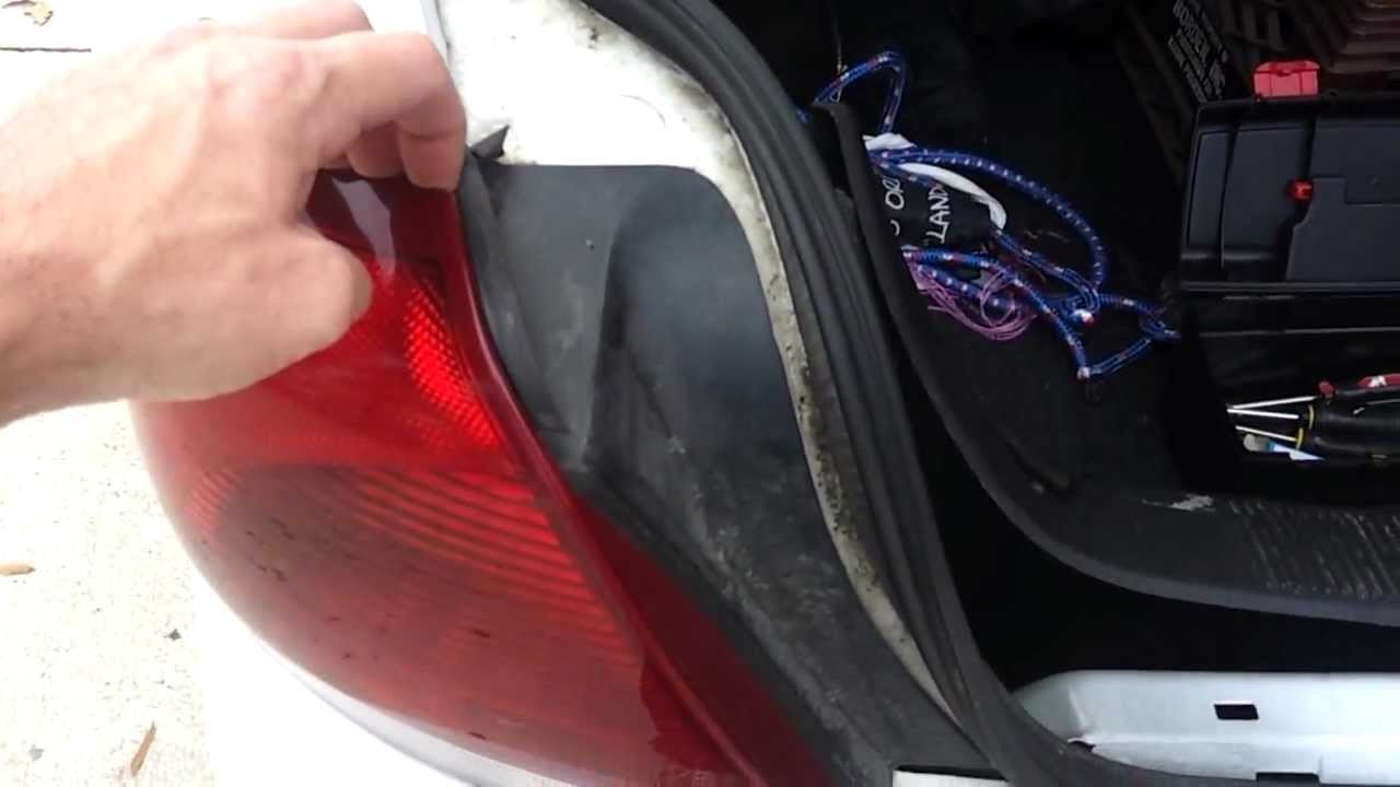 Ford Taurus Turn signal Replacement