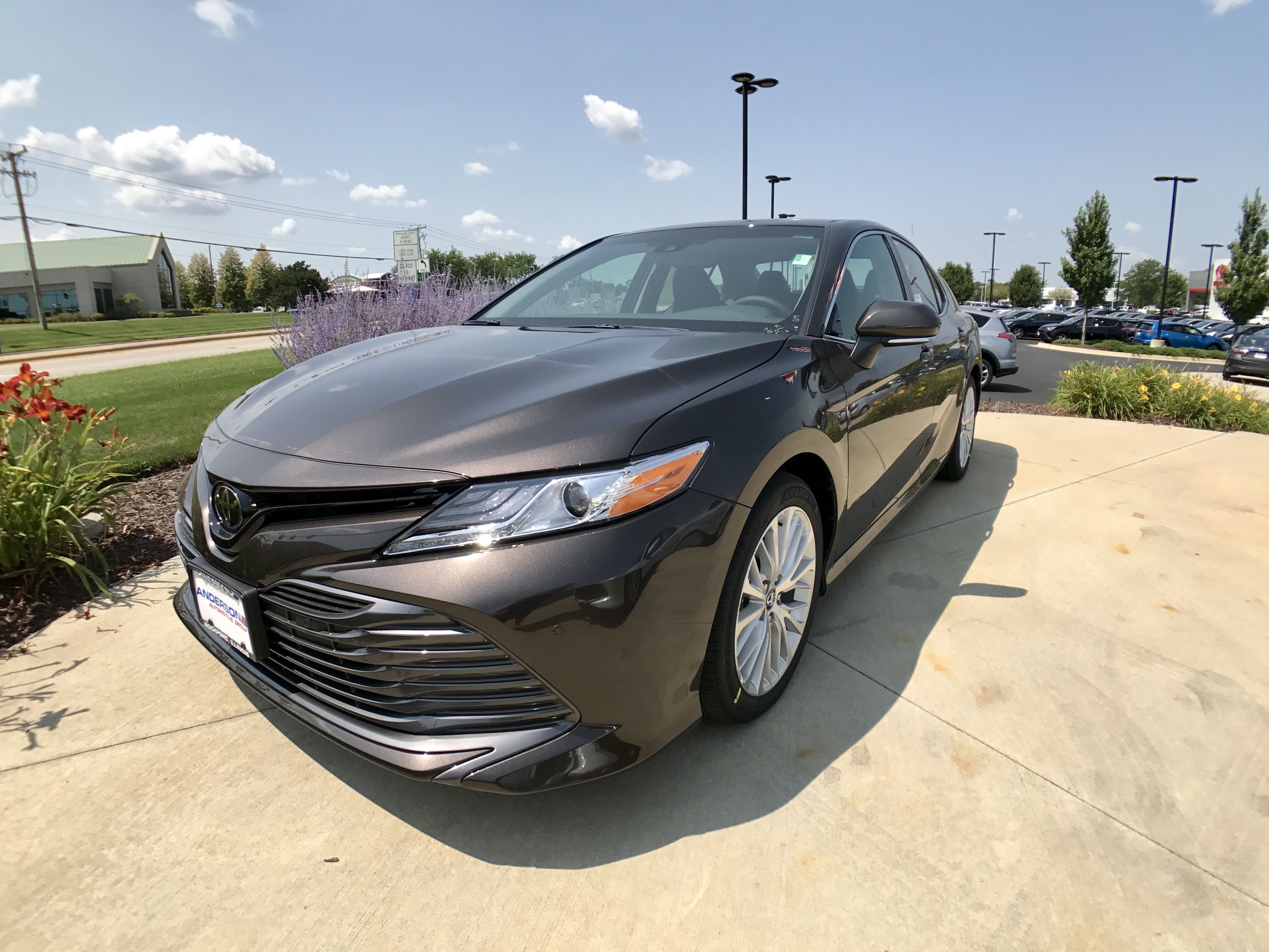 2018 Toyota Camry Brownstone XLE