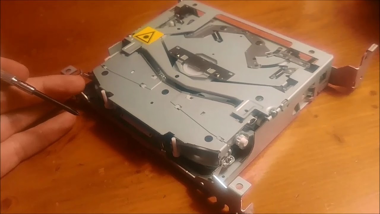 How To Fix A Car CD Player That Won t Load Eject Discs