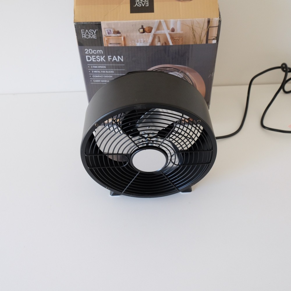 easy home 20cm desk fan black